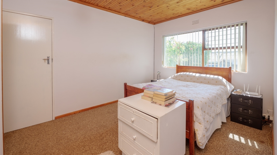 2 Bedroom Property for Sale in Napier Western Cape